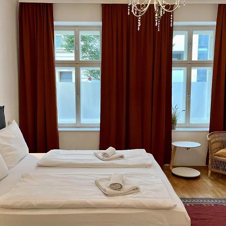 Casa Nostra - Zentrale Wohnung Am Augarten Vienna Luaran gambar